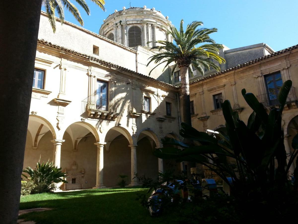 Liz House Apartment Caltagirone Luaran gambar