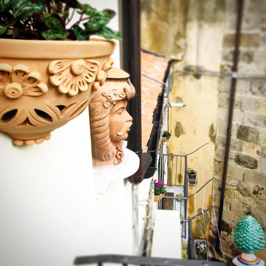 Liz House Apartment Caltagirone Luaran gambar